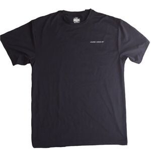 Under armour tee shirt 